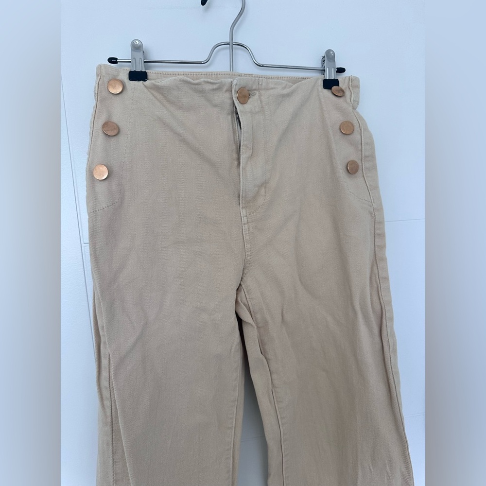 DEX Wide-Leg Pants with Button Detail - Picture 2 of 5